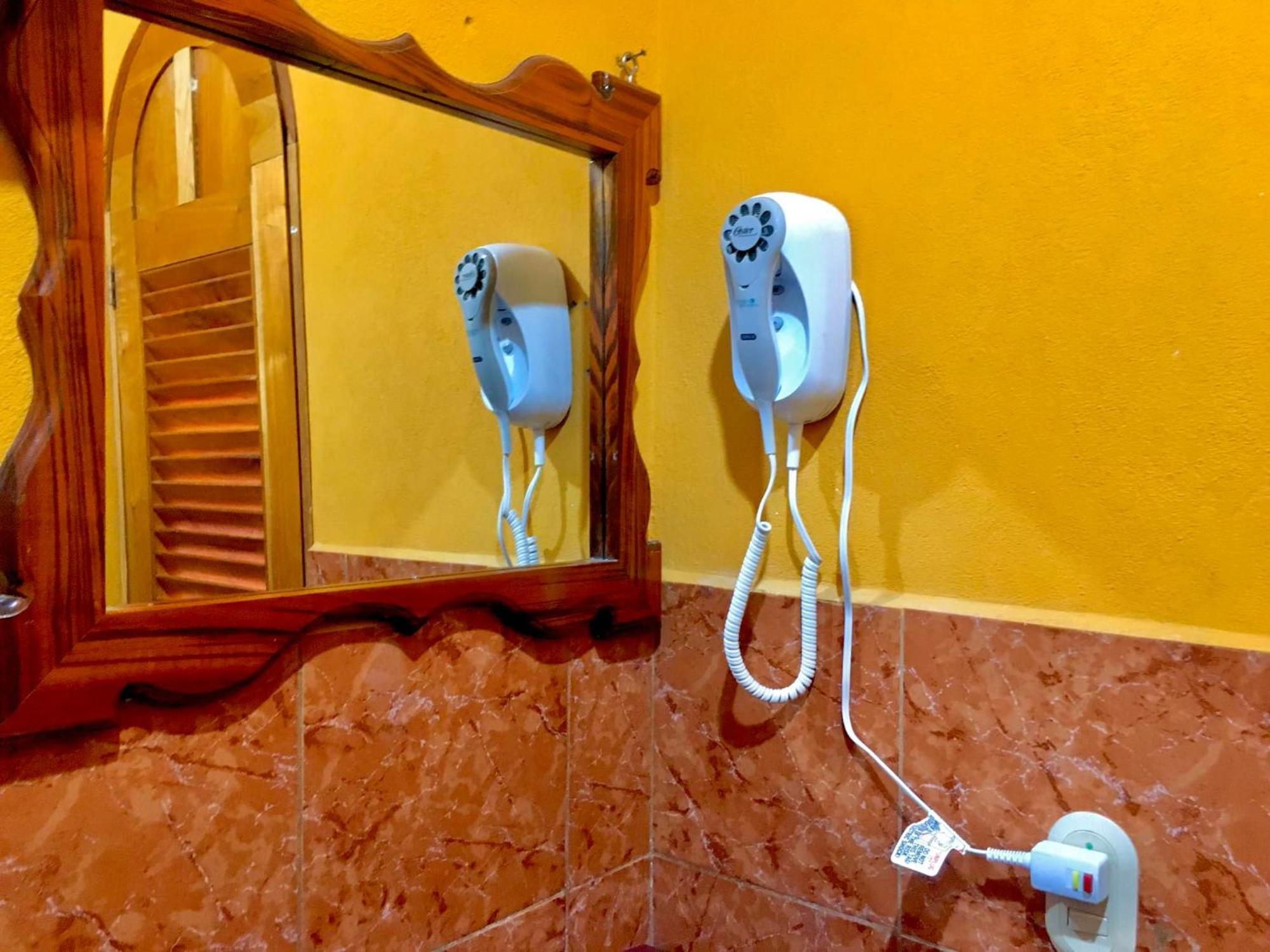 Hotel San Miguel Flores Habitación foto