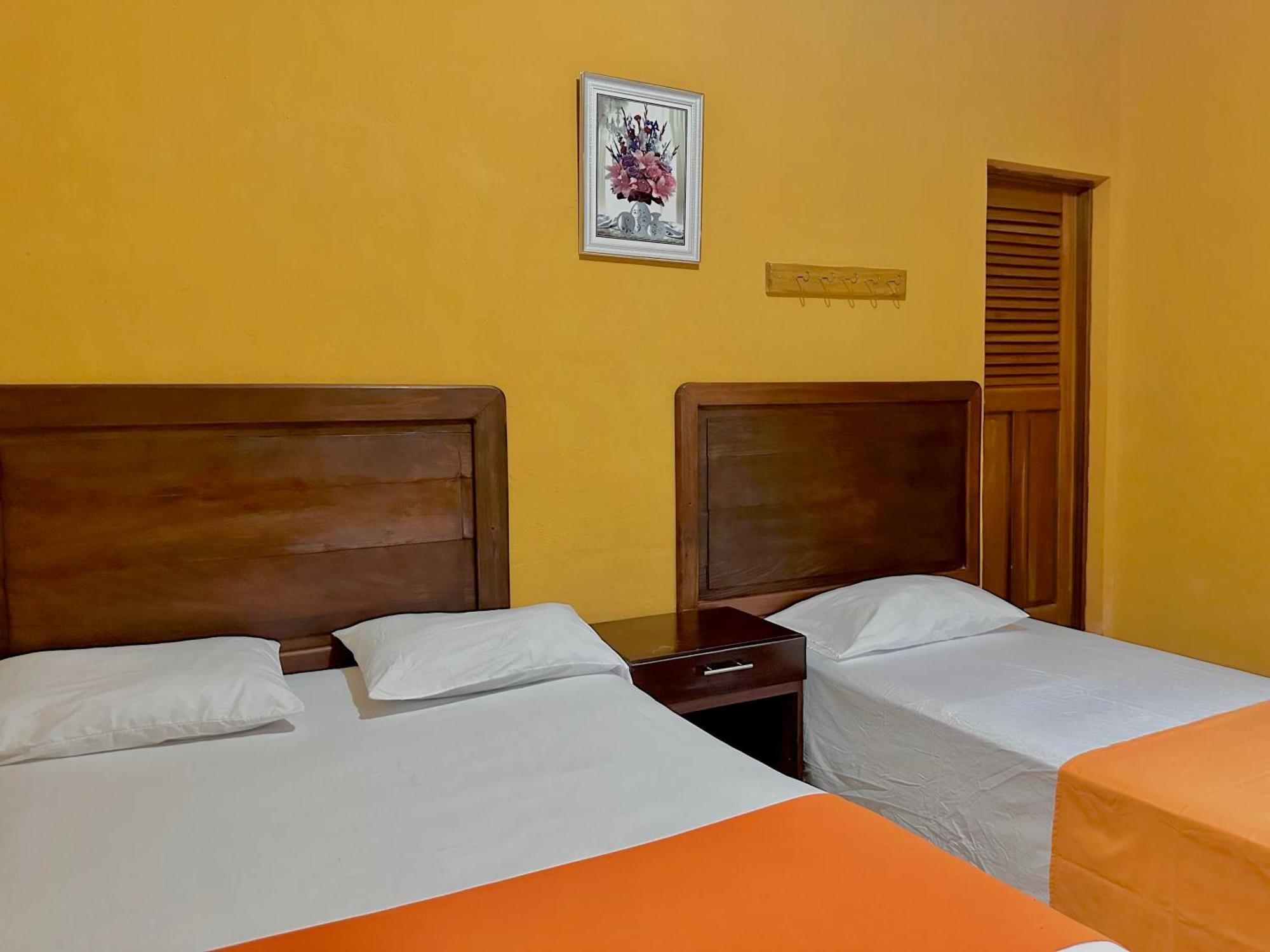 Hotel San Miguel Flores Habitación foto